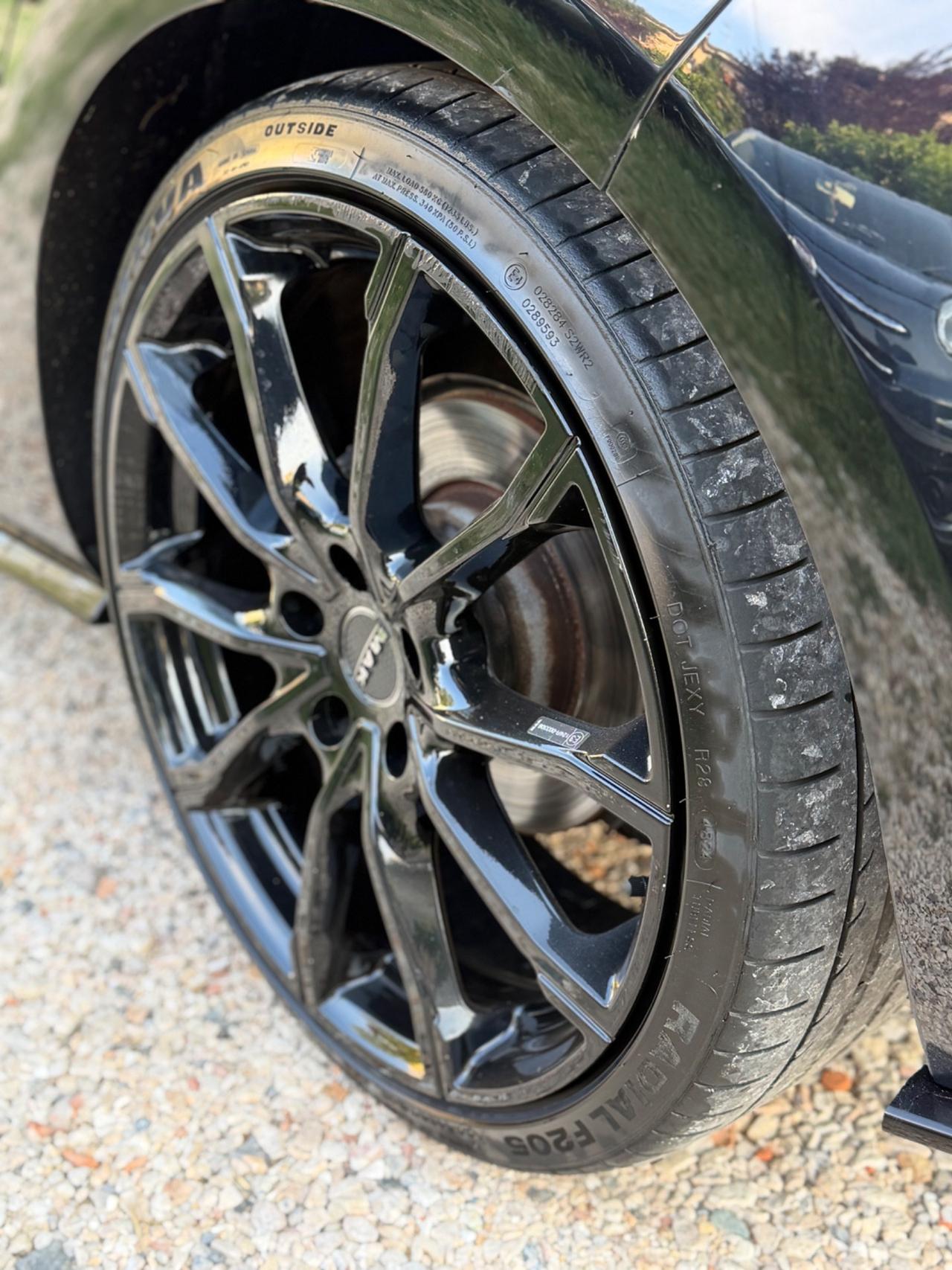 Volkswagen GOLF R LOOK FULLOPT TOTAL BLACK