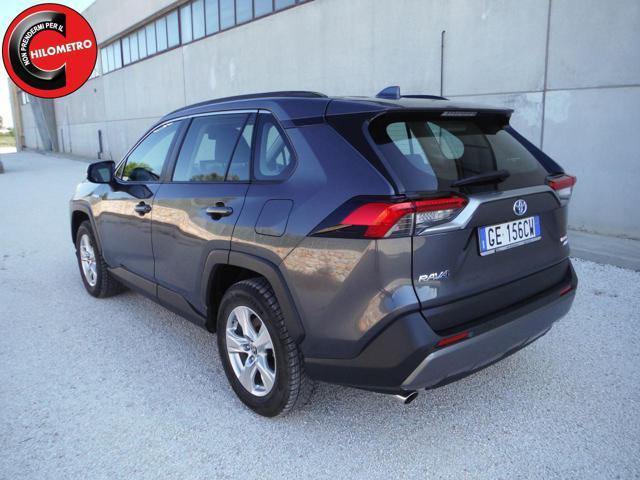 TOYOTA RAV 4 MY23 RAV4 2.5 HV (222CV) E-CVT AWD-i Dynamic
