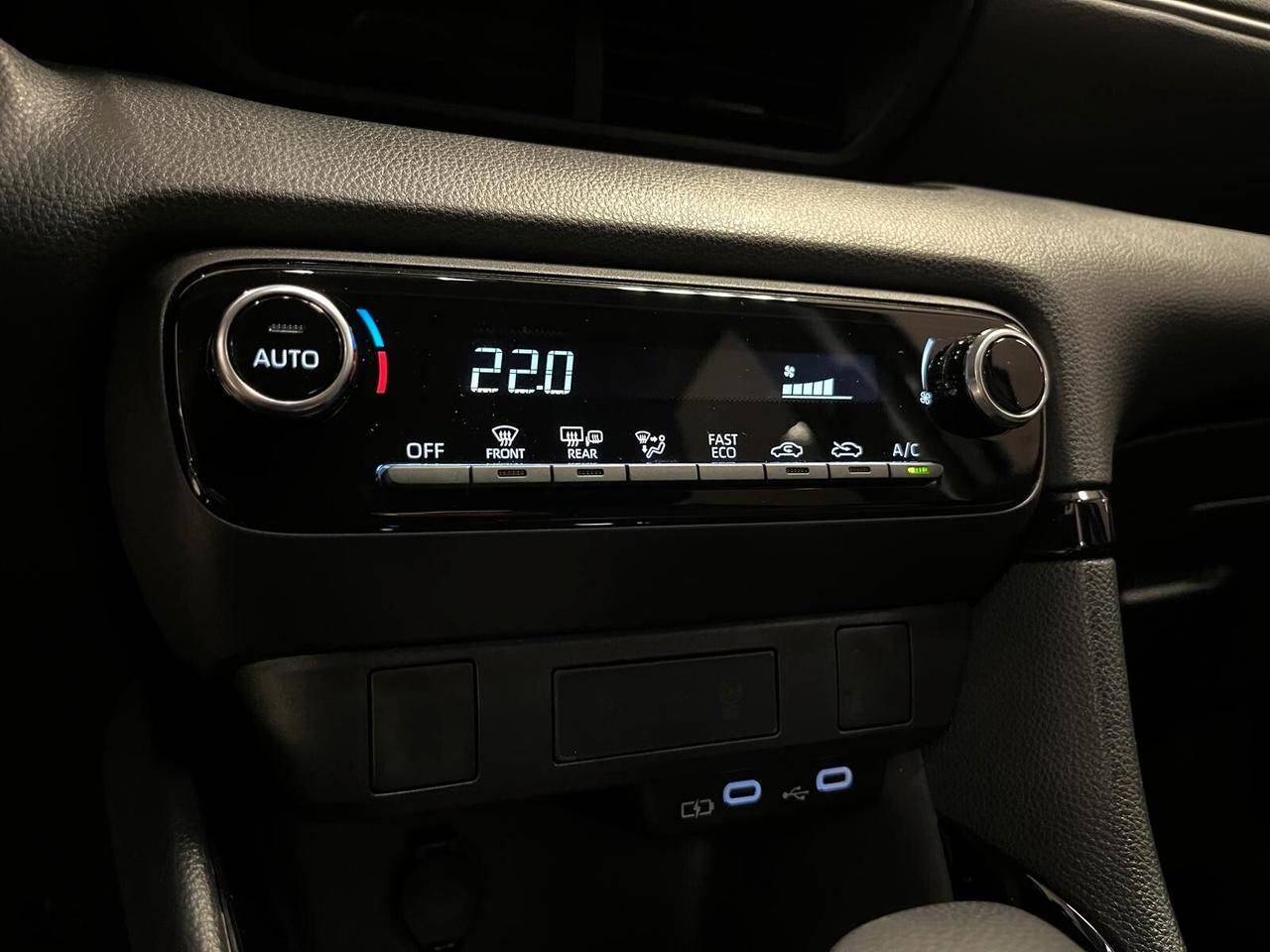 Toyota Yaris 1.5 Hybrid 5 porte Trend
