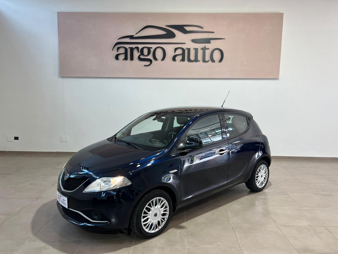 Lancia Ypsilon 1.2 69 CV 5 porte GPL Ecochic Gold