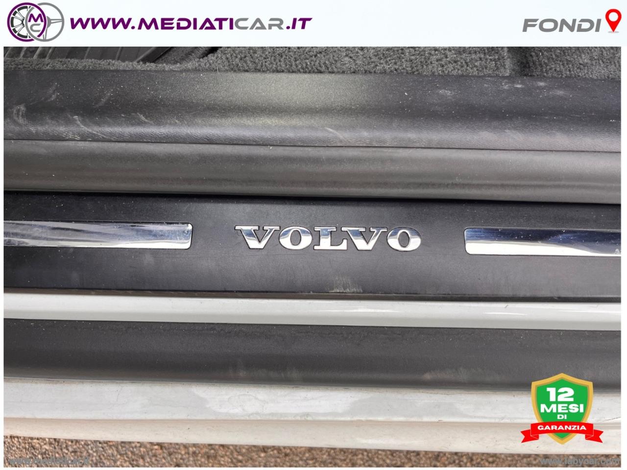 VOLVO XC60 D5 AWD Geartronic Momentum