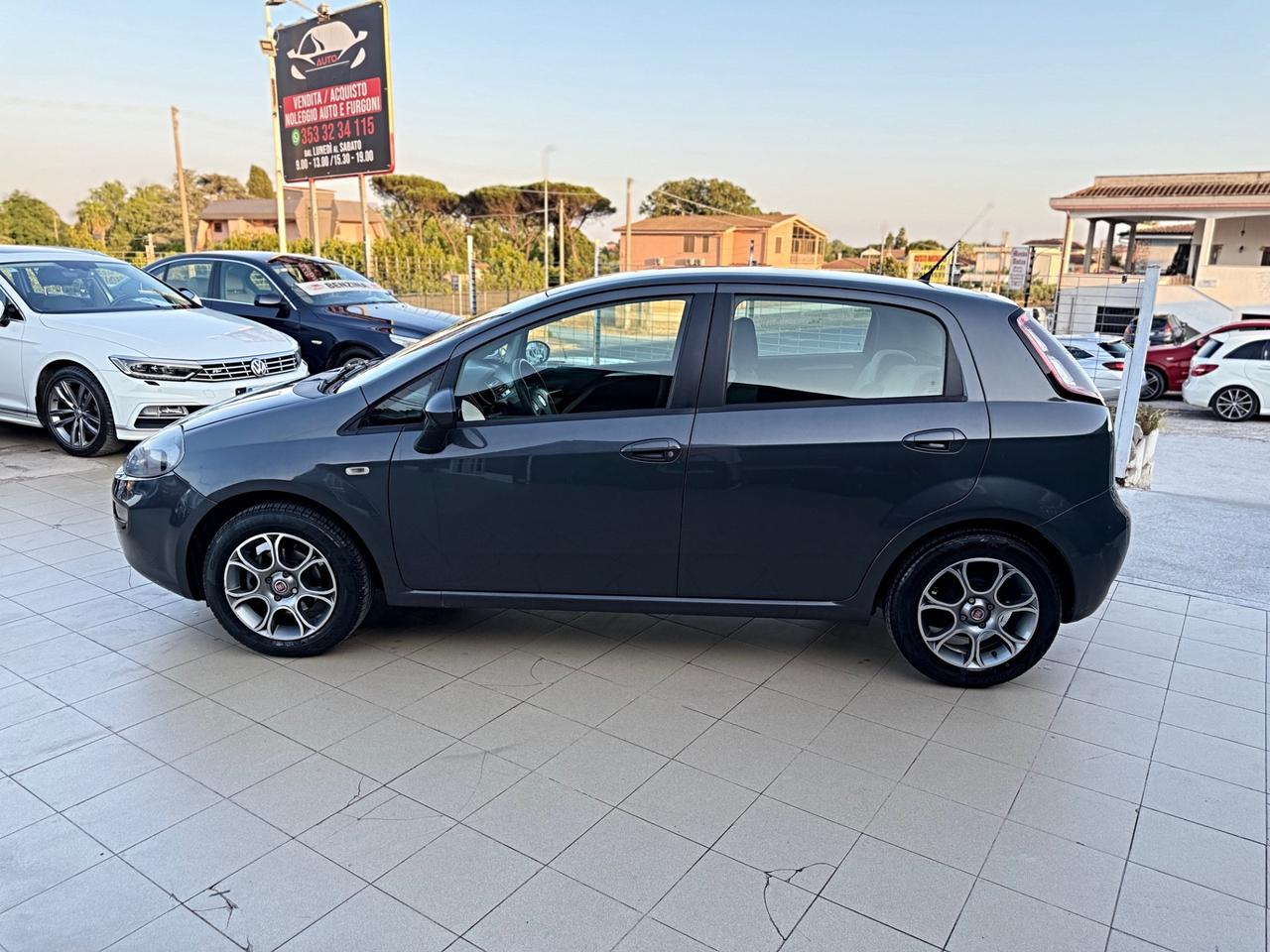 Fiat Punto 1.2 8V 5 porte Lounge Perfette Condizioni Garanzia 12 Mesi