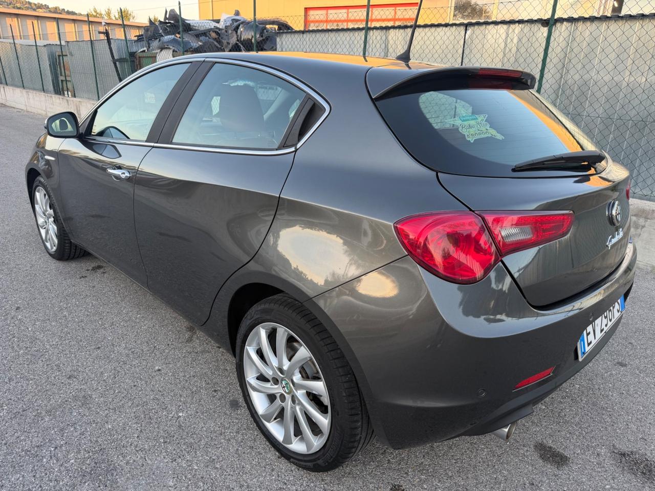 Alfa Romeo Giulietta 1.6 JTDm-2 105 CV Exclusive