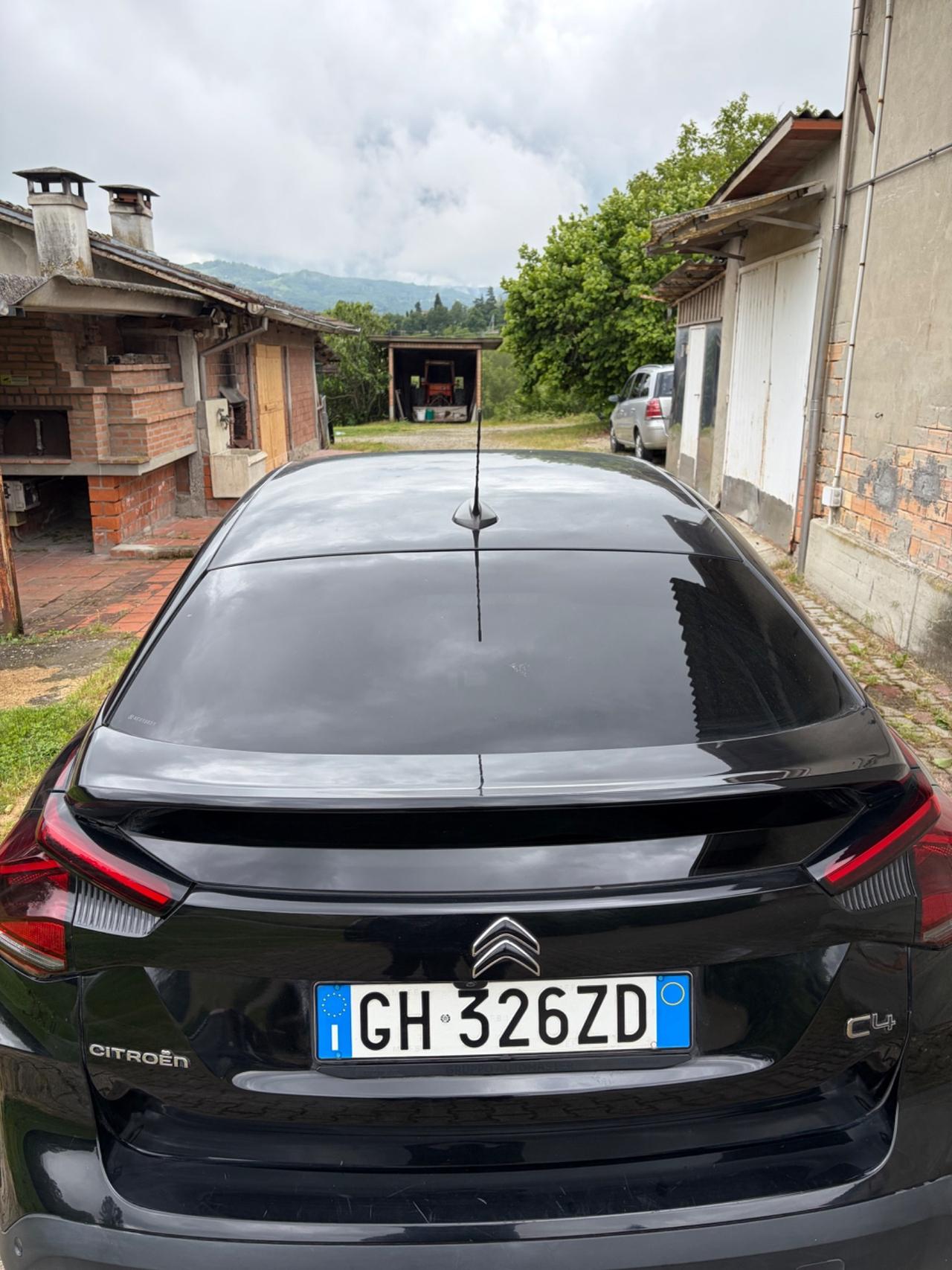 Citroen C4 BlueHDi SHINE 2022 INCIDENTATA