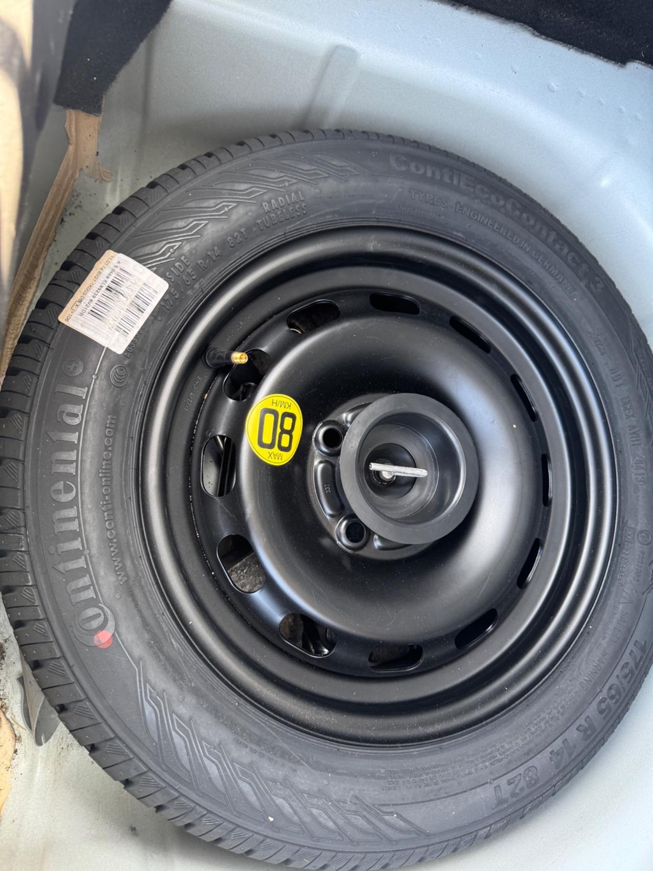 Ford Fiesta 1.5 TDCi 75CV 5 p NEOPATENTATI 2014 106500 km