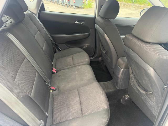 HYUNDAI i30 1.6 CRDi 90CV 6m. 5p. Limited Edition Bellissima