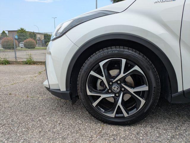 TOYOTA C-HR 1.8 Hybrid E-CVT Trend