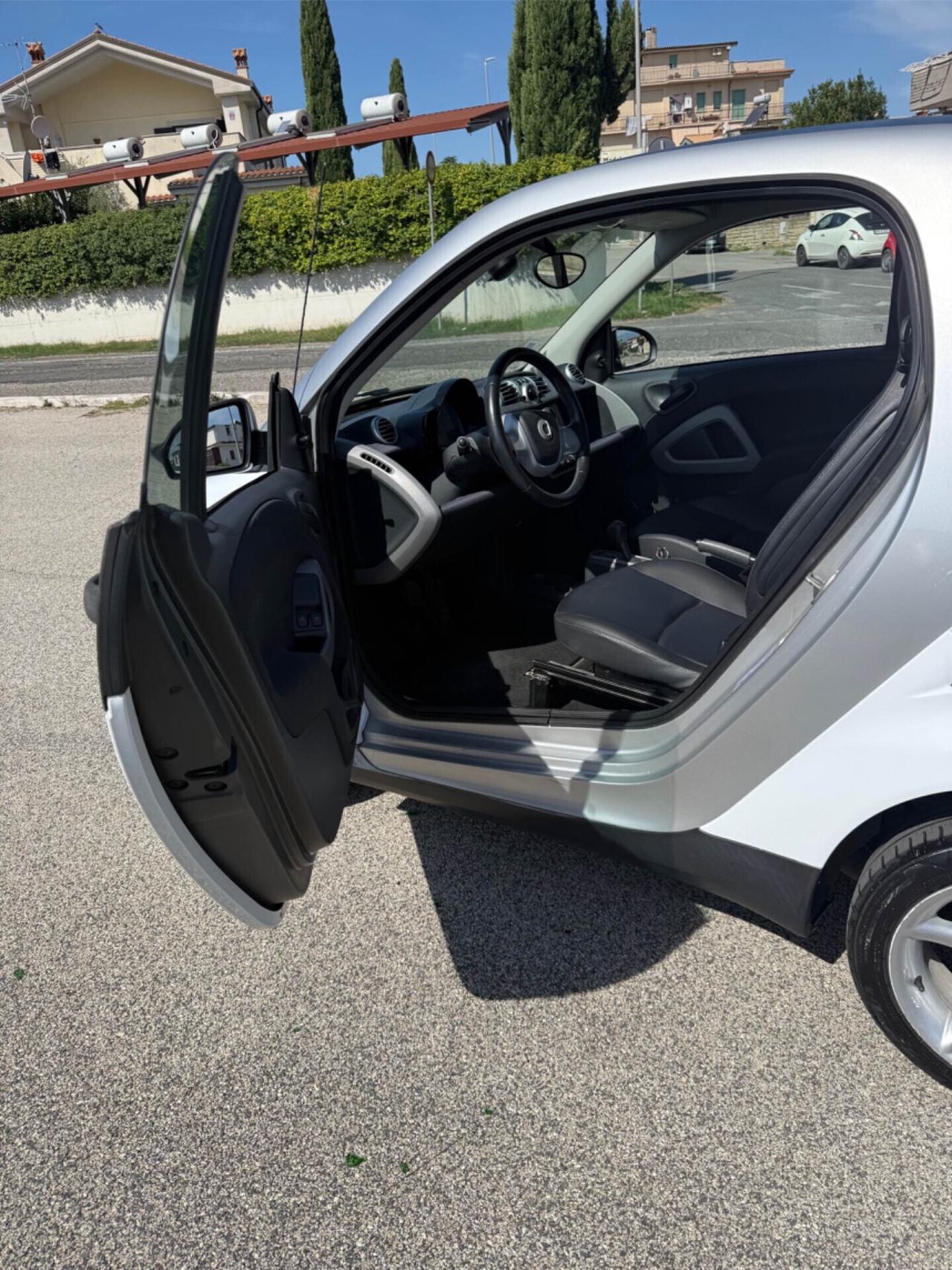 Smart 451 euro 5b servosterzo 80000 km garanzia permute