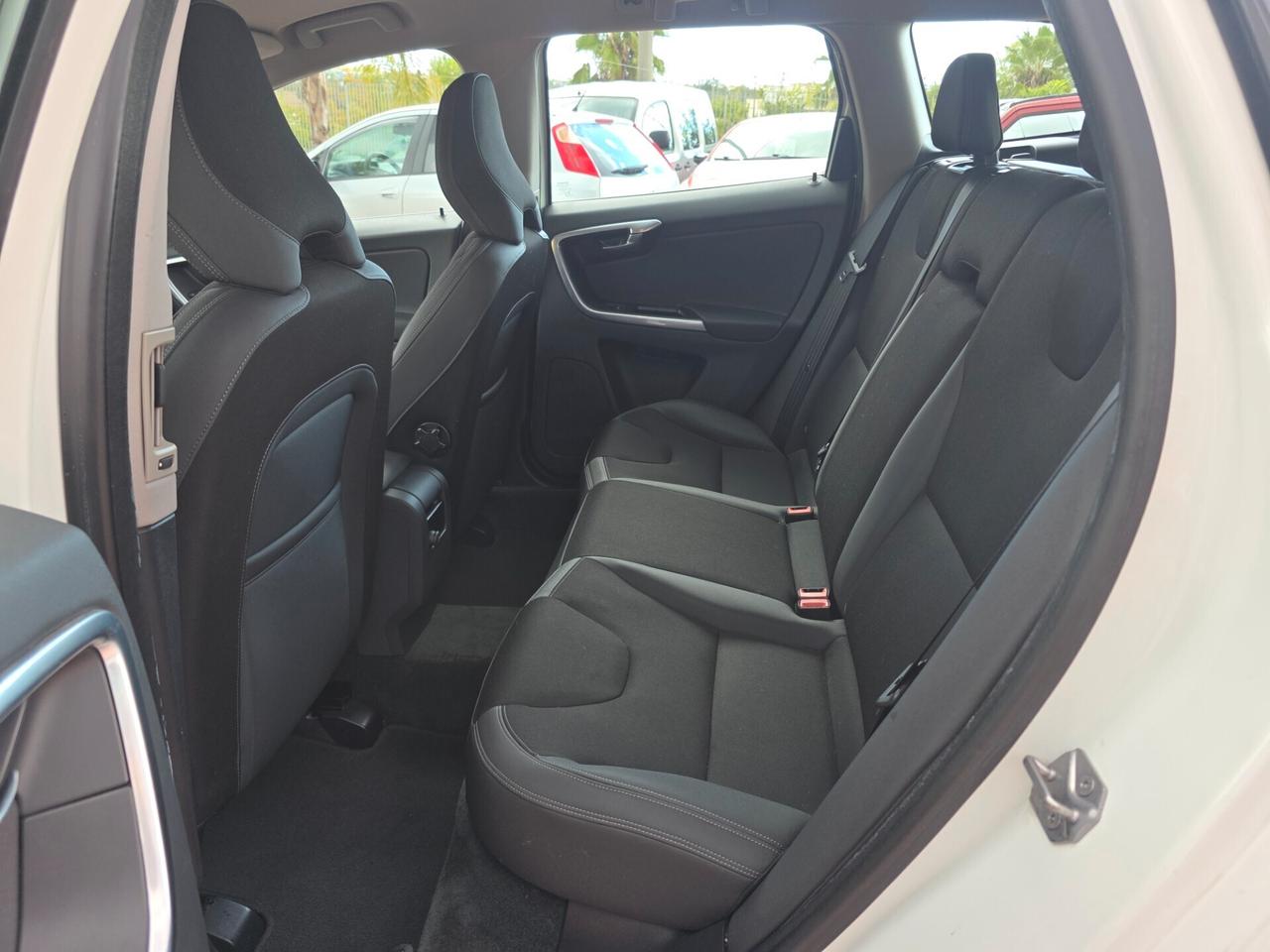 Volvo XC 60 XC60 D4 Momentum