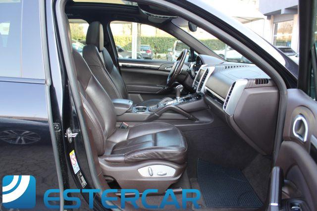 PORSCHE Cayenne 3.0 Diesel TETTO