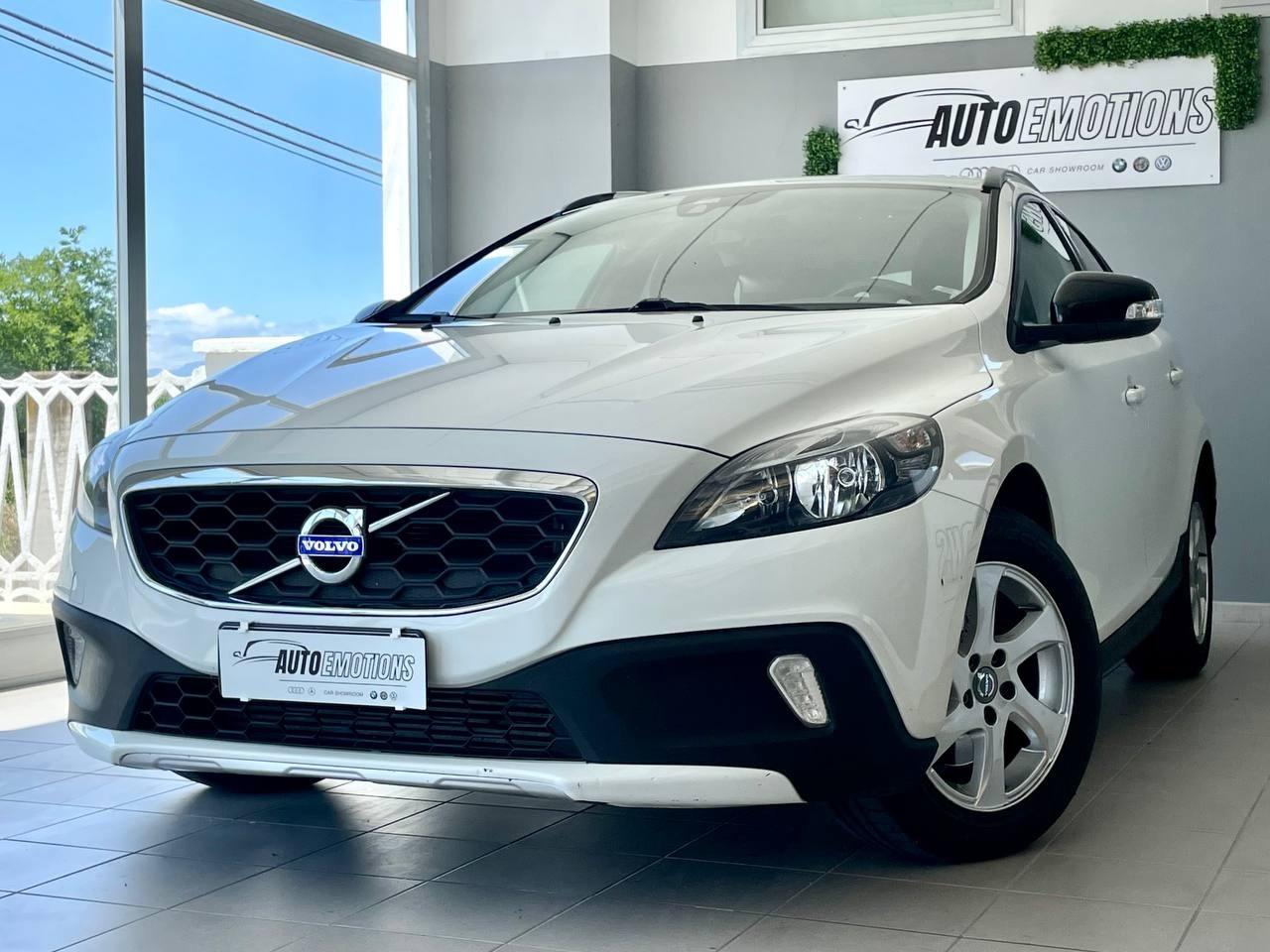 Volvo V40 Cross Country - Gancio Traino