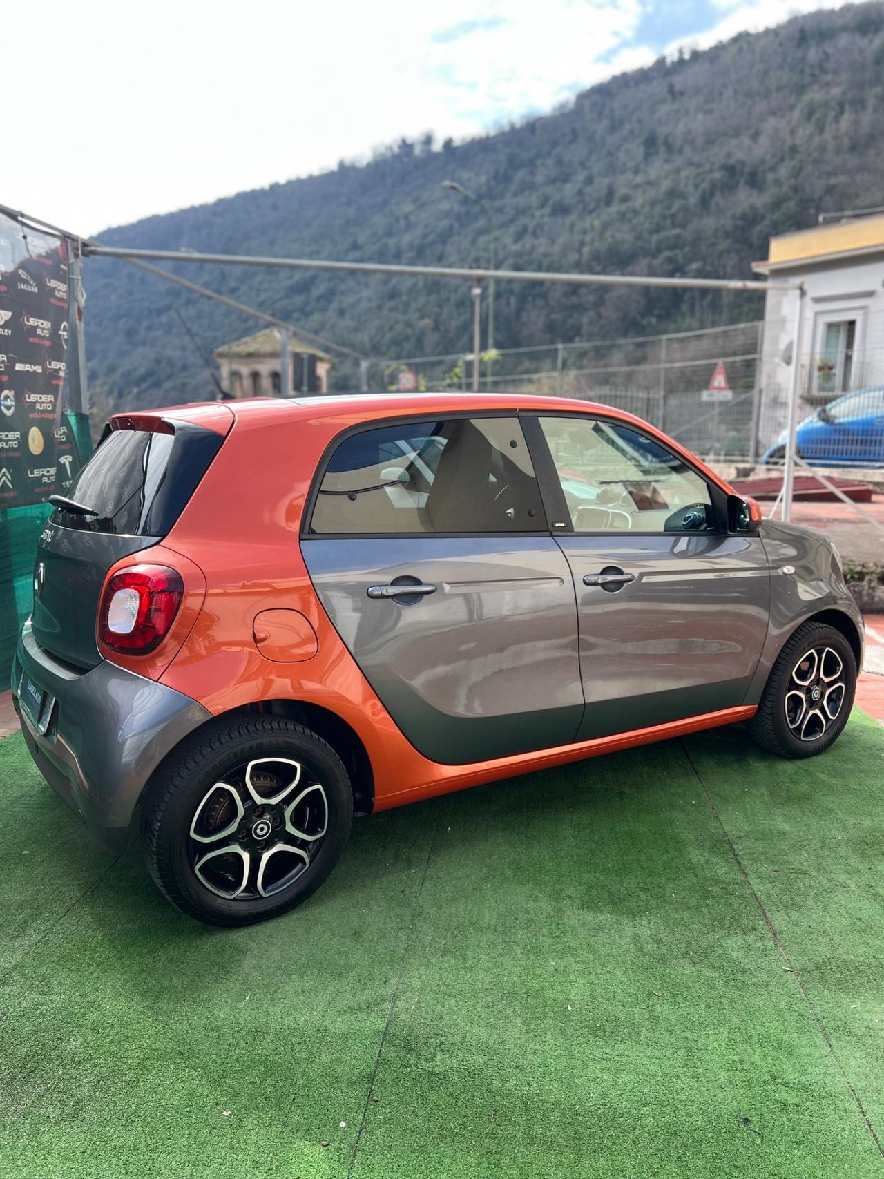 Smart ForFour 90cv TETTO/SENSORI POST/BRACCIOLO