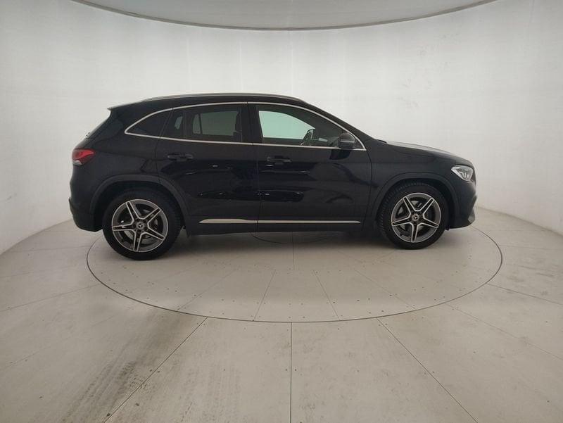 Mercedes-Benz GLA 180 d Premium auto