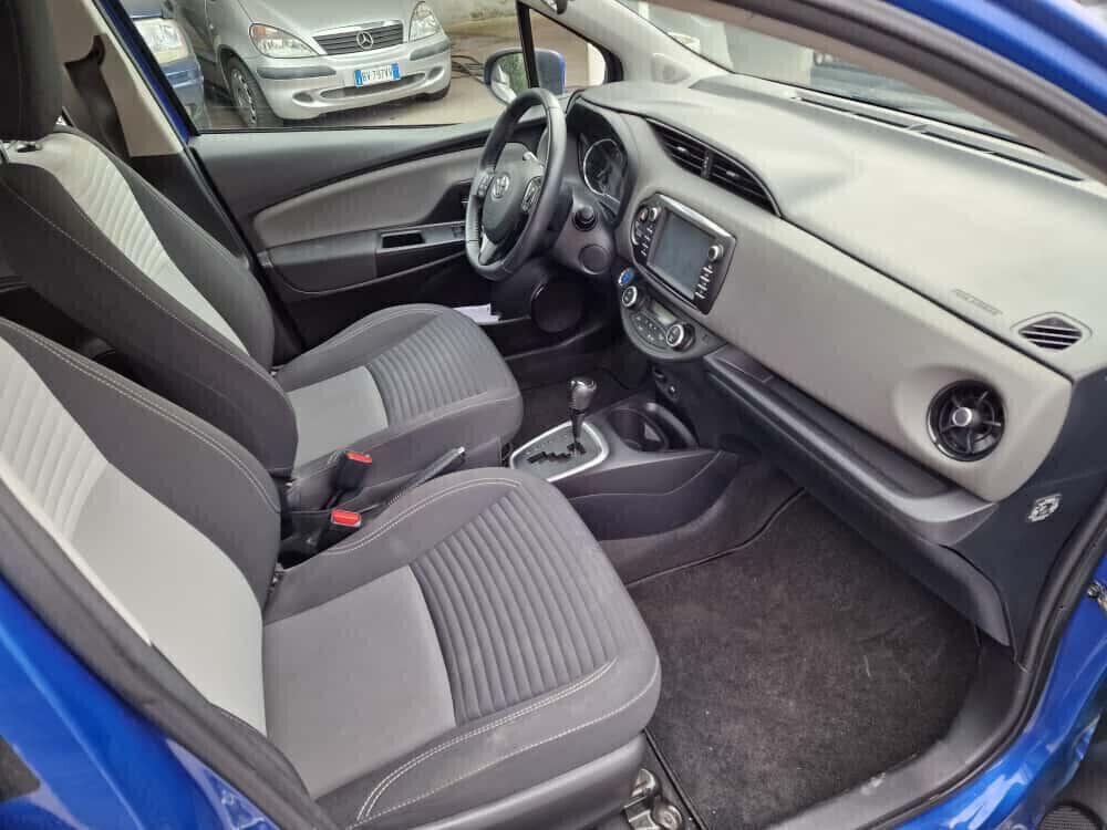 Toyota Yaris 1.5 Hybrid 5 porte Business