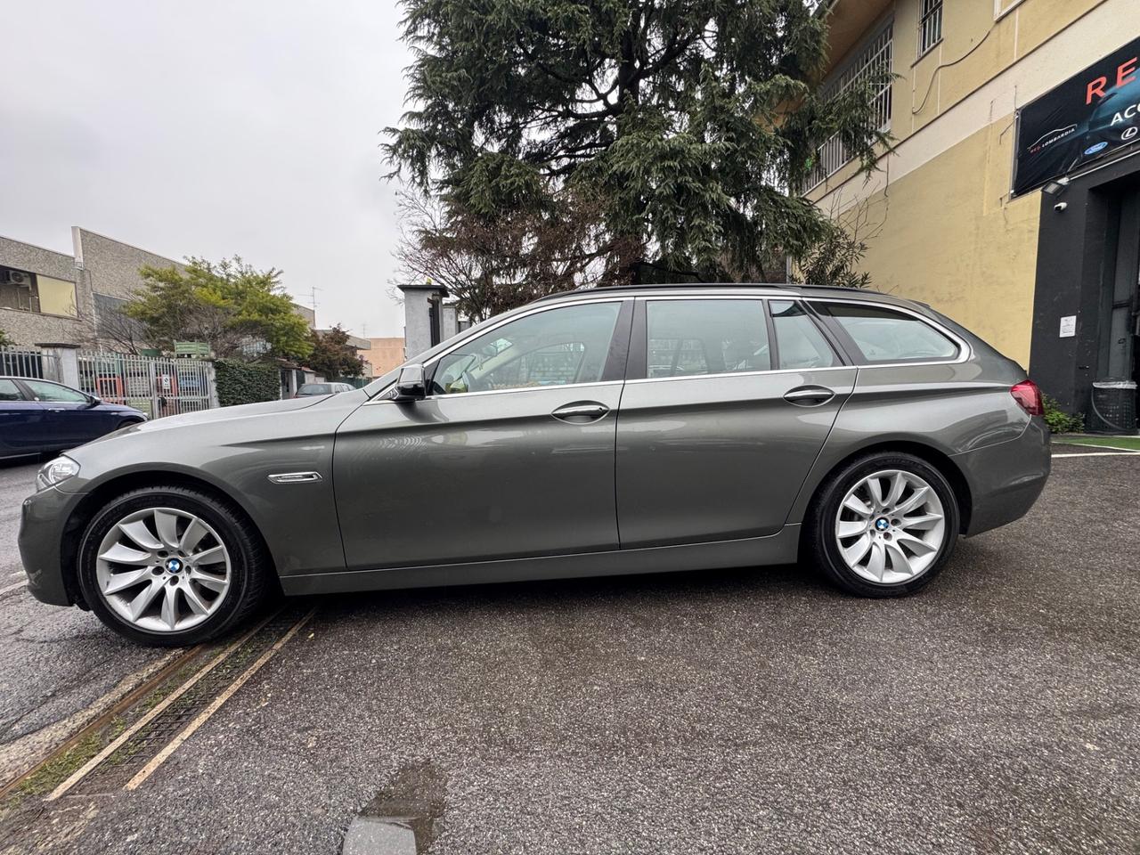 Bmw 520 520d xDrive Touring Msport