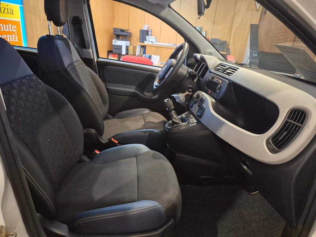 Fiat Panda 1.0 FireFly S&S Hybrid City Cross