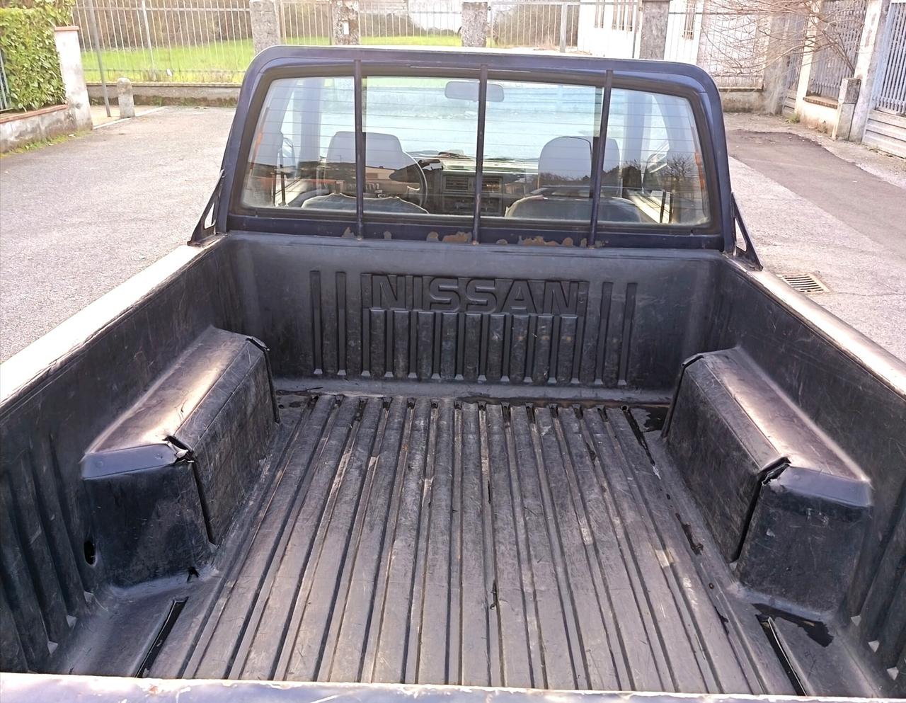 Nissan King Cab Pick-up