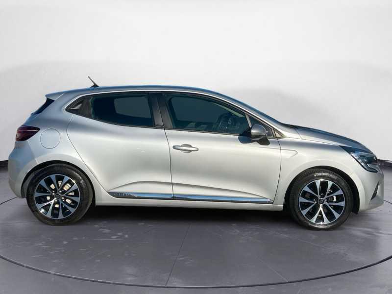 RENAULT Clio 1.6 E-Tech hybrid Zen 140cv AuTo