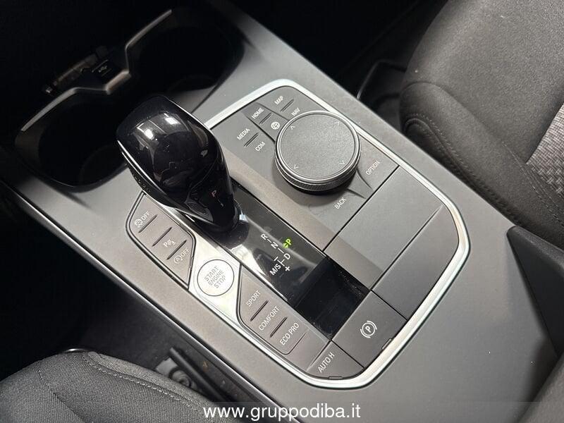 BMW Serie 1 F40 Diesel 118d Business Advantage auto