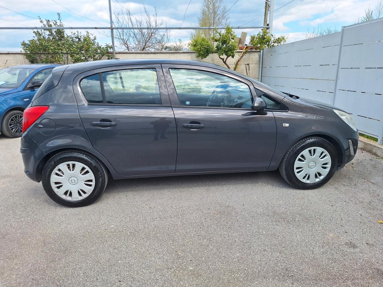 Opel Corsa 1.3 CDTI 95cv 5p - 2013