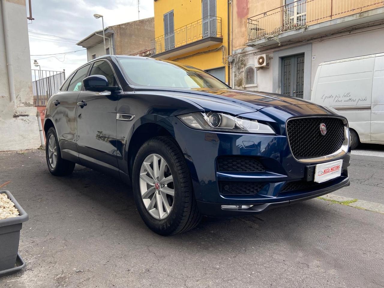 Jaguar F-Pace 2.0 D 180 CV AWD aut. Prestige
