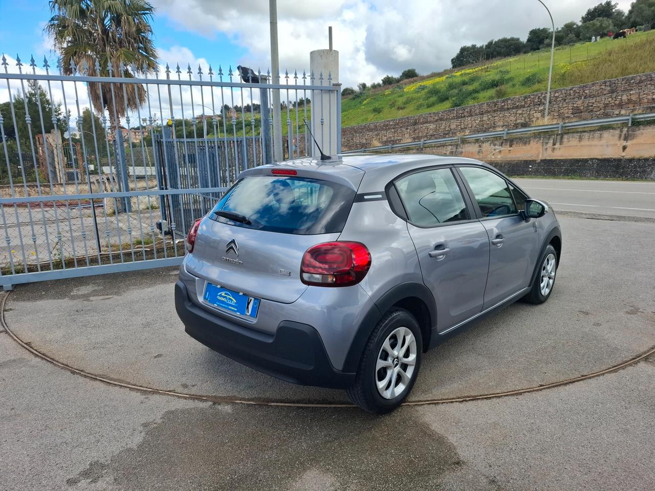 Citroen C3 1 2 benzina 83cv anno 2023