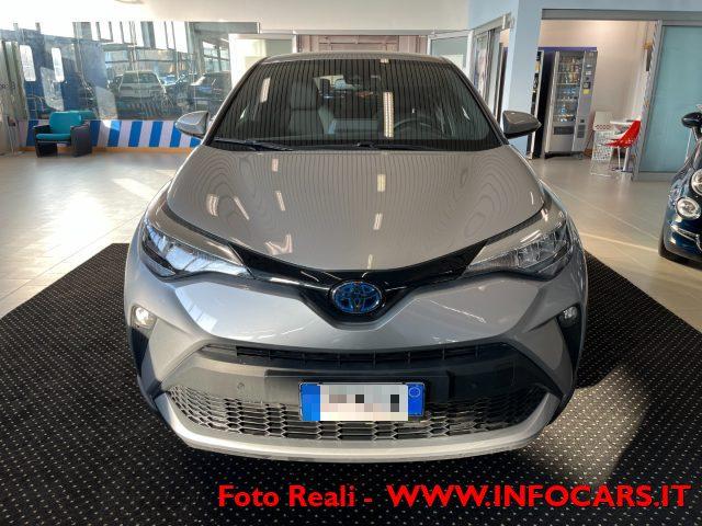 TOYOTA C-HR 2.0 (184) Hybrid E-CVT Morebusiness