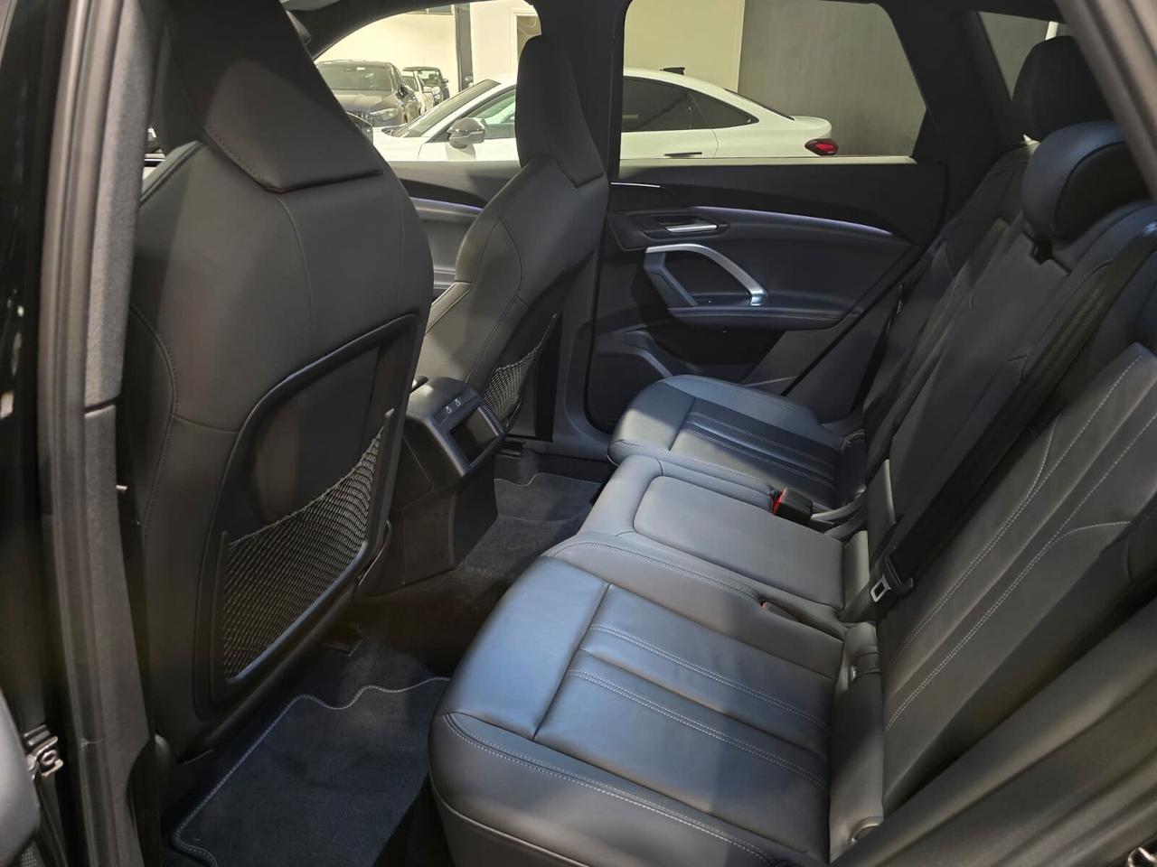 NEW Audi Q5 40 TDI quattro S tronic S line IVA ESP - NEW MODEL