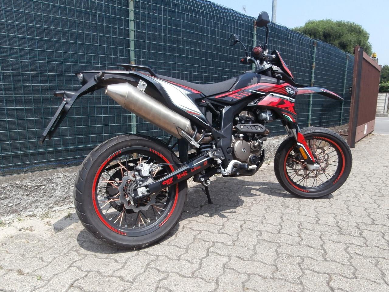 F.b. Mondial SMX 125 del 2021 compreso trapasso-tagliando-garanzia