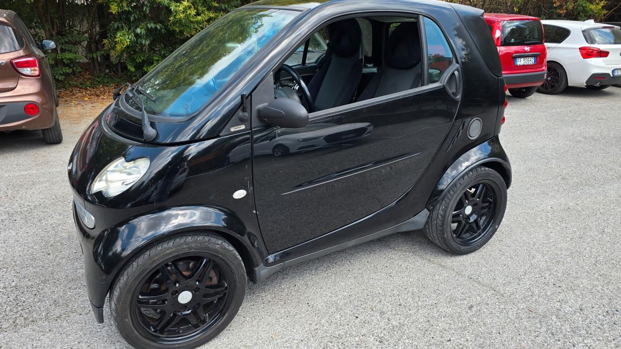 Smart ForTwo 700 coupé grandstyle (45 kW)