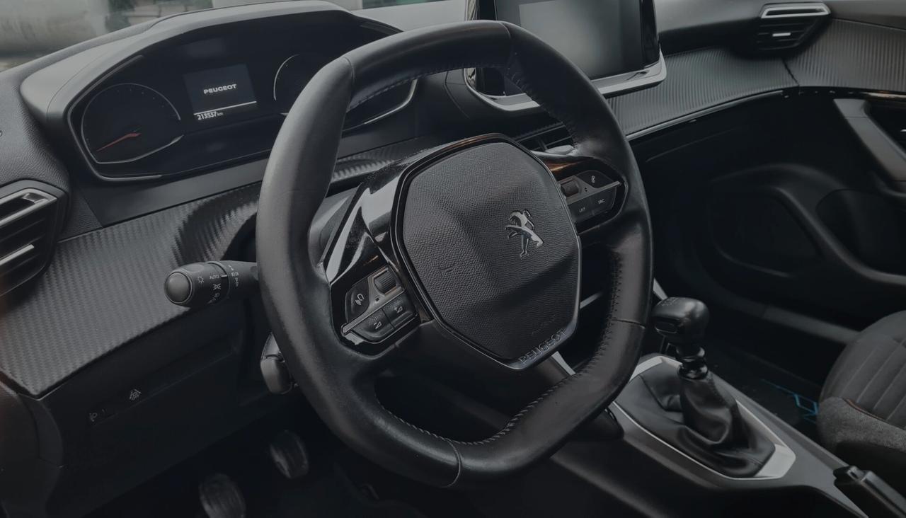 Peugeot 2008 BlueHDi 100 S&S GT Line