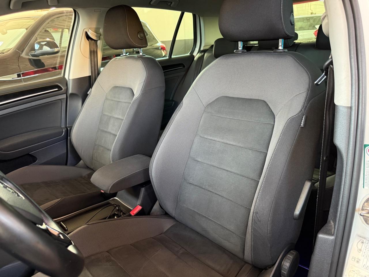 Volkswagen Golf 1.5 TGI 5p. Executive BlueMotion Technology