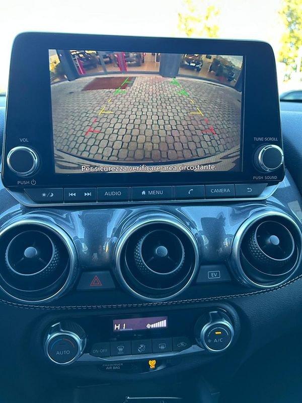 Nissan Juke 1.6 hev N-Connecta