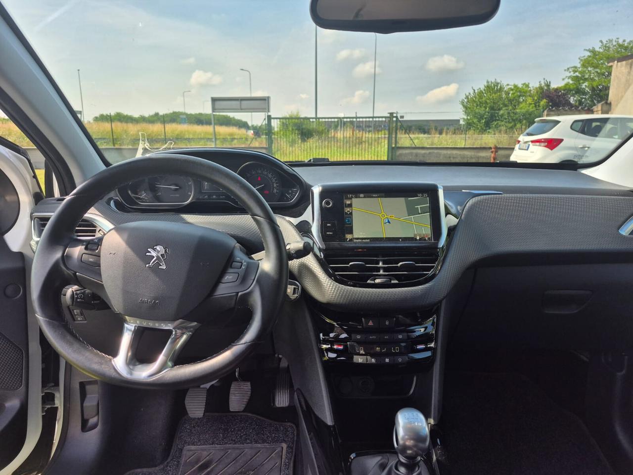 Peugeot 2008 120cv Outdor Adatta Neopatentati