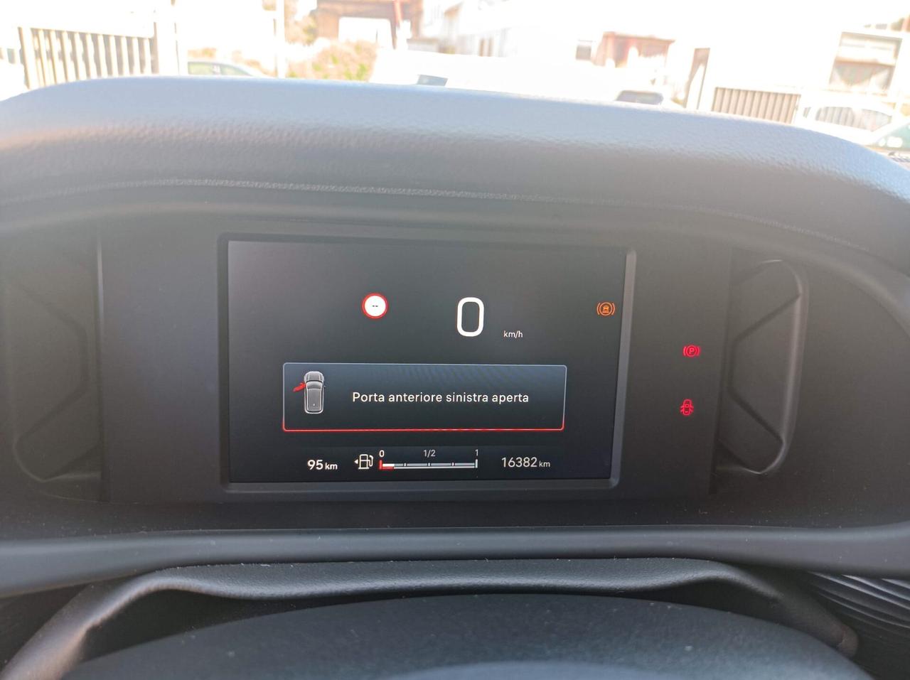 Jeep Avenger 1.2 Turbo 100 CV Altitude