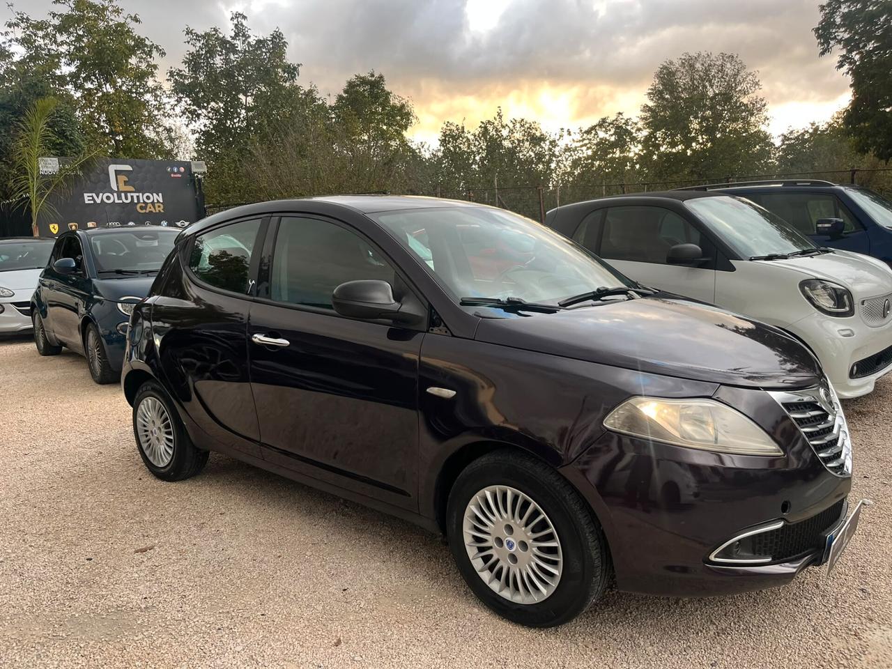 Lancia Ypsilon 1.2 69 CV 5 porte S&S Silver 2014