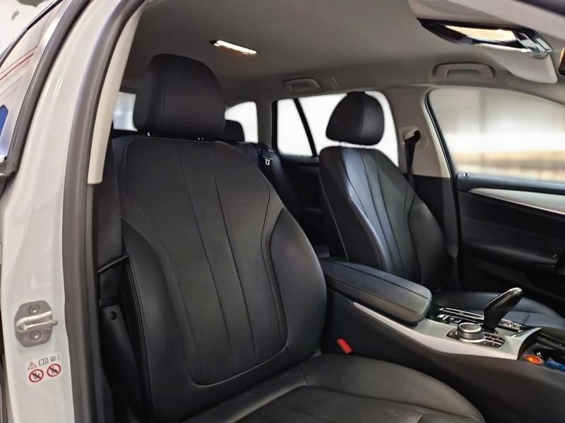 BMW 520 xDrive Business Auto MH48V Touring