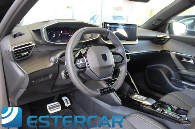 PEUGEOT 2008 Hybrid 145 e-DCS6 GT
