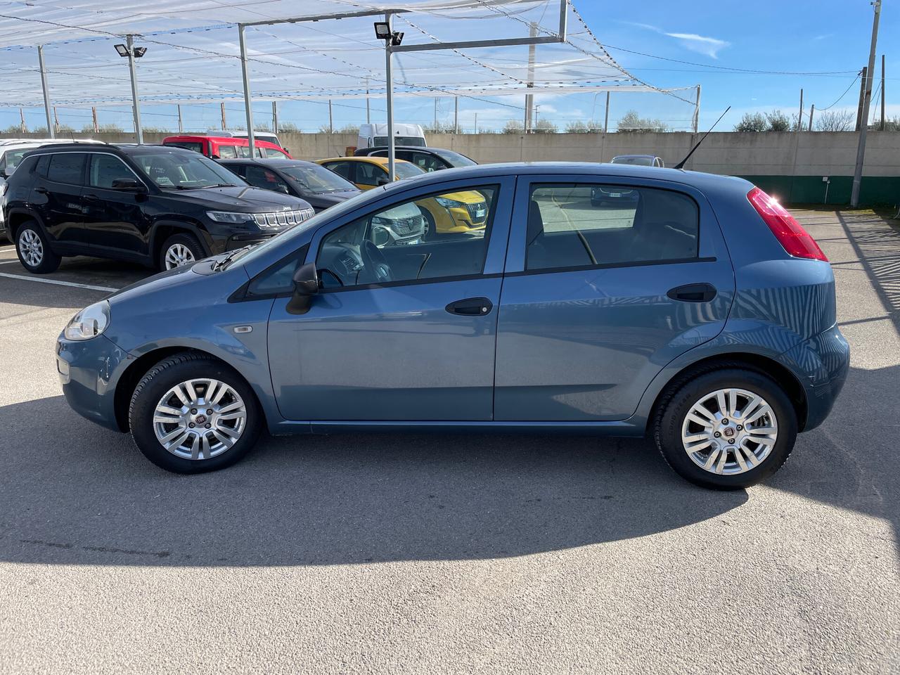 Fiat Punto 1.3 MJT II S&S 95 CV 5 porte Street