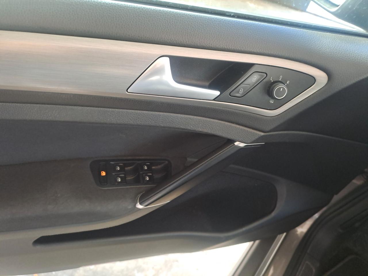 Volkswagen Golf 1.6 TDI 110 CV DSG 5p. Comfortline BlueMotion Tech.