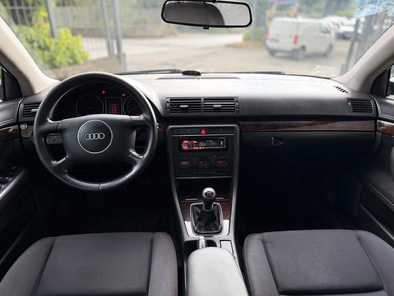 Audi A4 1.9 TDI 130 CV cat