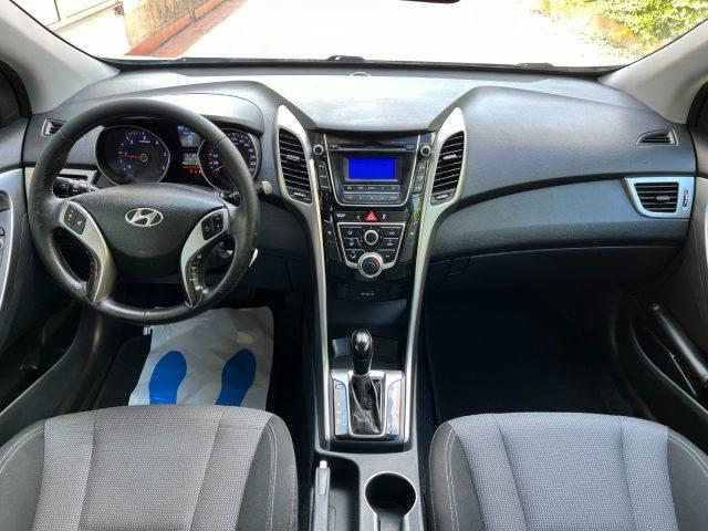 HYUNDAI i30 1.6 CRDi 5p. Comfort A/T