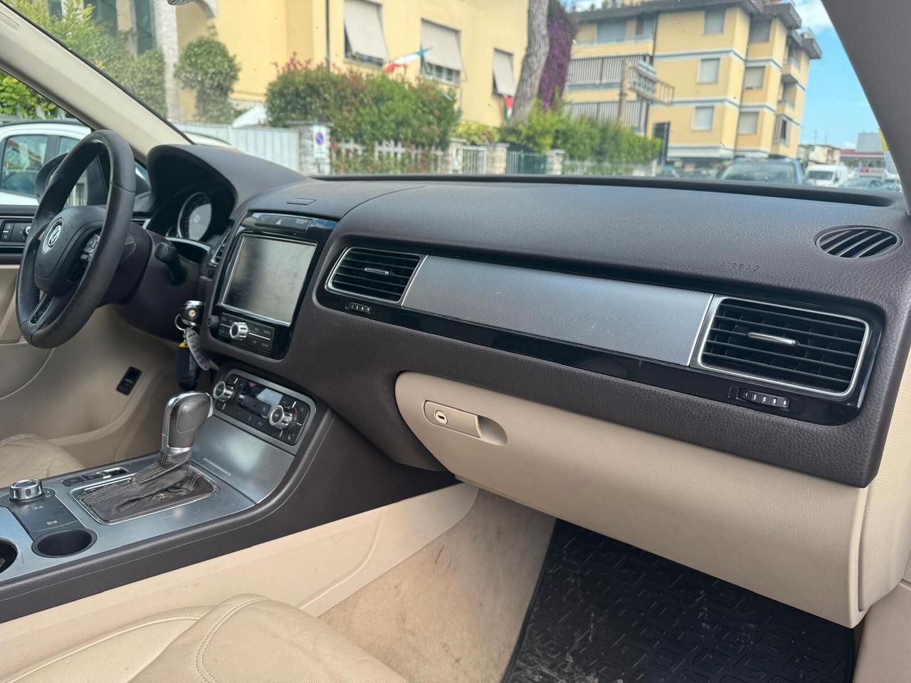 Volkswagen Touareg 3.0 TDI 245 CV tiptronic BlueMotion Techn. Executive