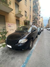 Chrysler Voyager Grand 2.8 CRD cat Limited Auto