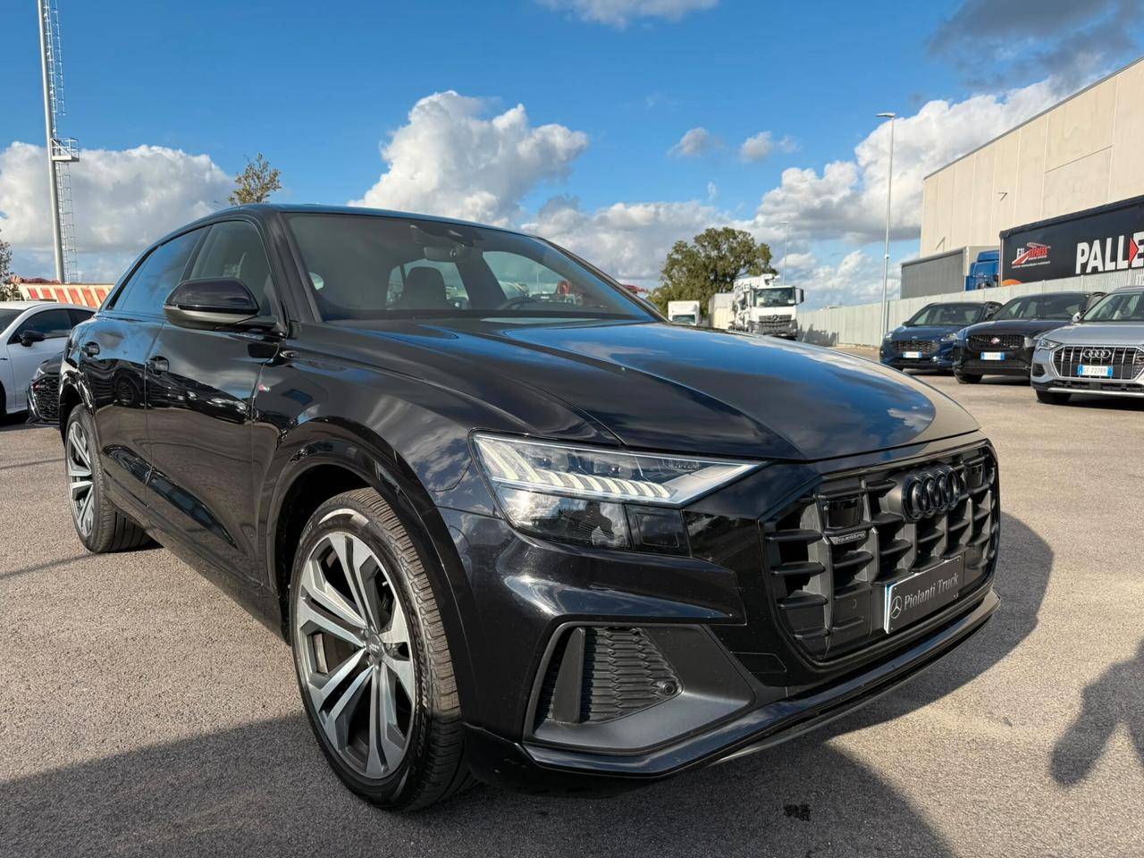 Audi Q8 50 TDI 286 CV quattro tiptronic Sport