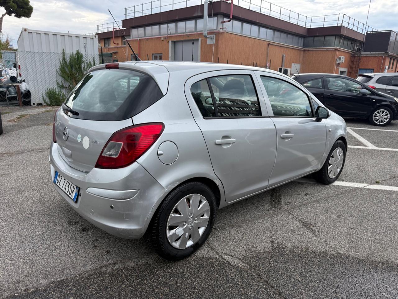 Opel Corsa 1.2 80CV 5 porte GPL-TECH Club