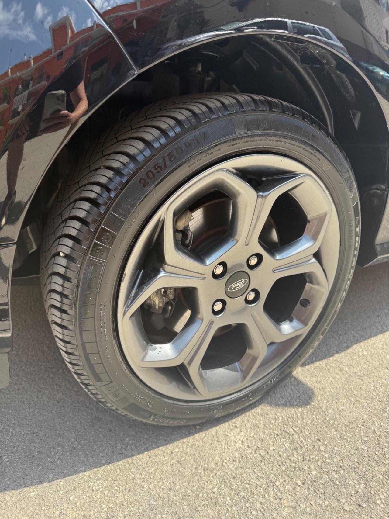 Ford EcoSport 1.0 EcoBoost 100 CV ST-Line
