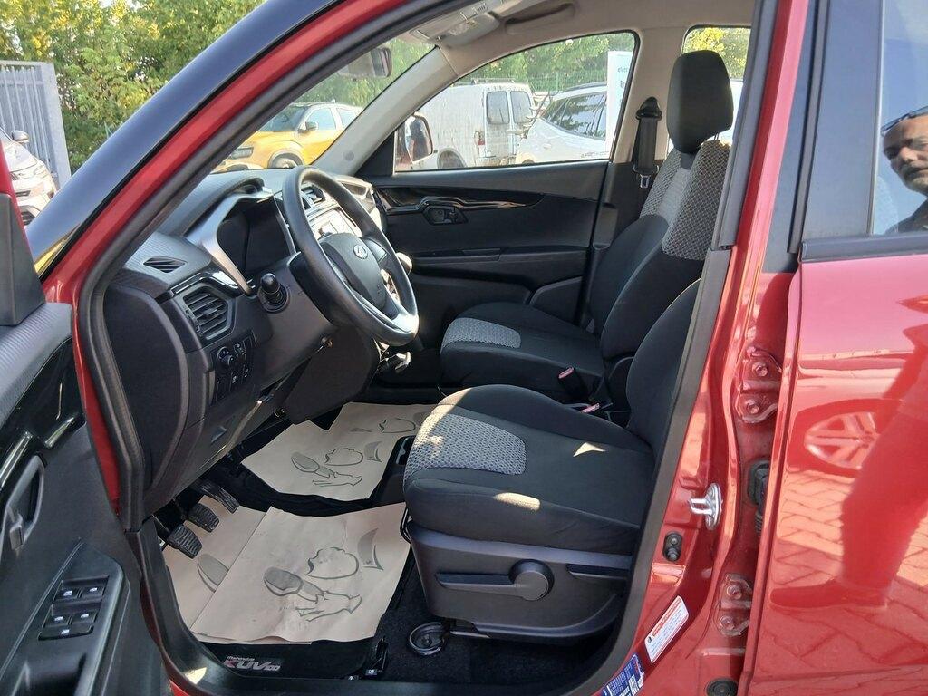 Mahindra KUV100 1.2 K6+ FWD
