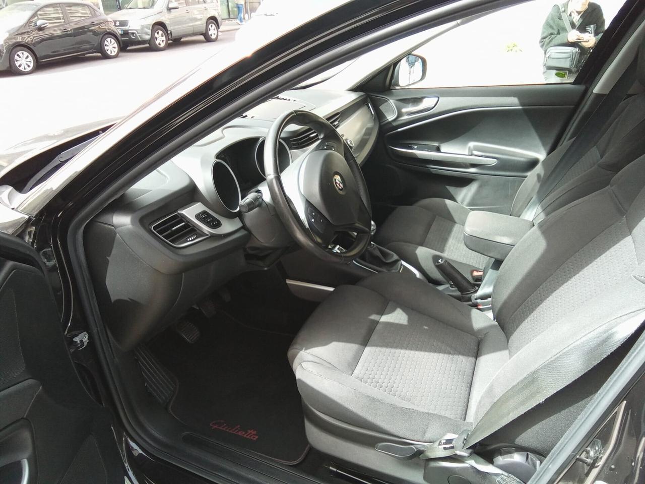 Alfa Romeo Giulietta 1.4 Turbo 105 CV Progression