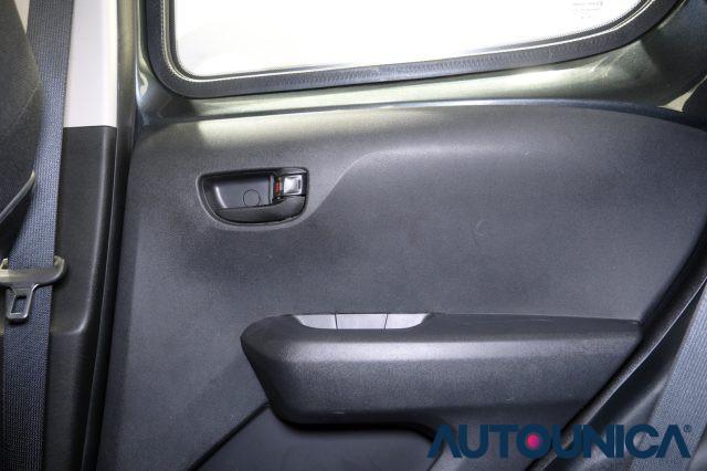 PEUGEOT 108 VTi 68 ETG 5 PORTE AUTOMATICA NEOPATENTATI